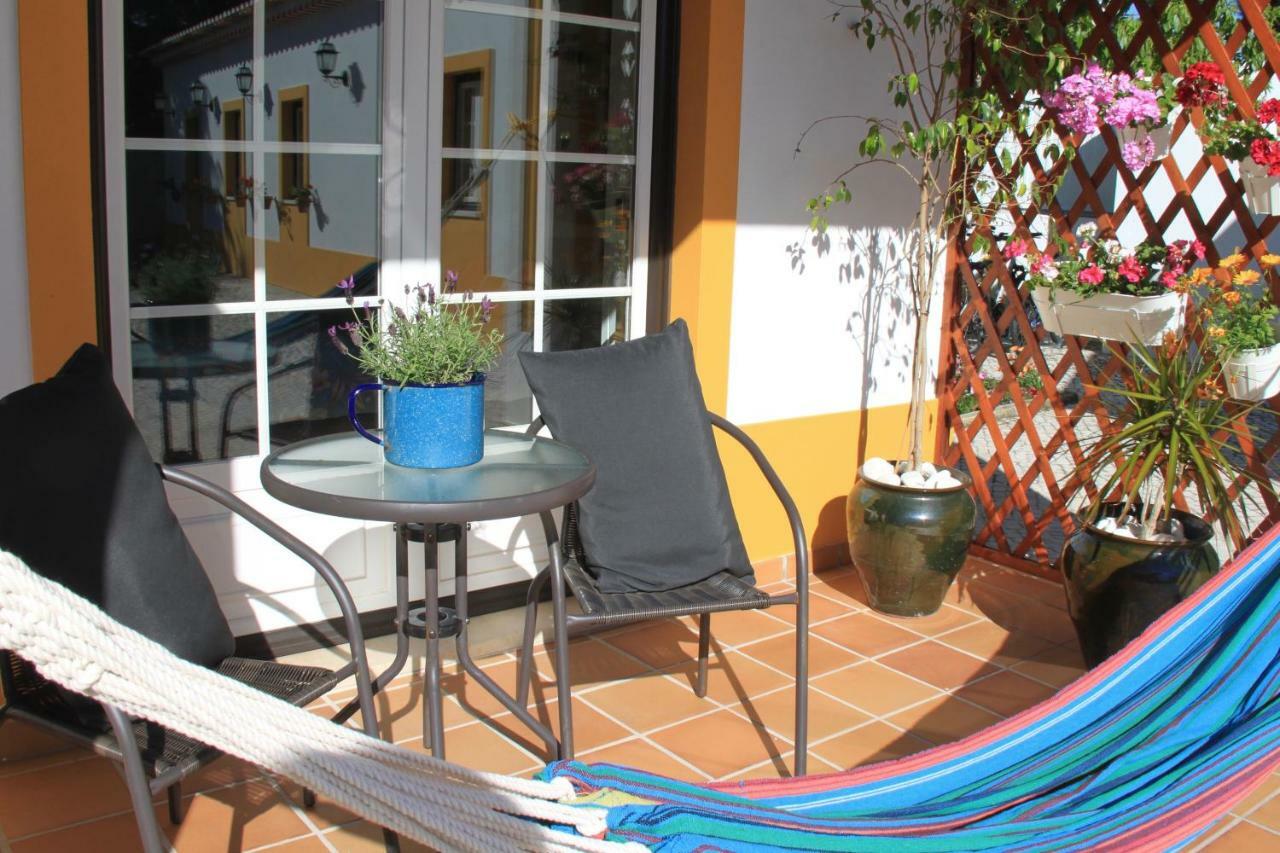 Villa A Casa Da Andorinha à Salir de Matos Extérieur photo